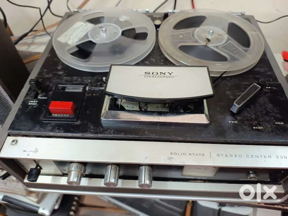 Sony TC-230

Stereo Tapecorder (1967-71)

Reel to reel