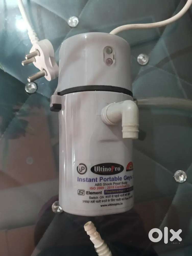 Portable Geyser, Perfect for Kitchen/ Bathroom  - Get it Now!