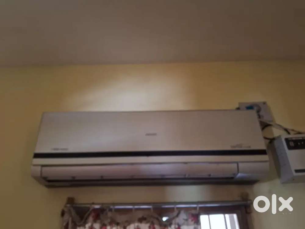 1.5ton voltas AC