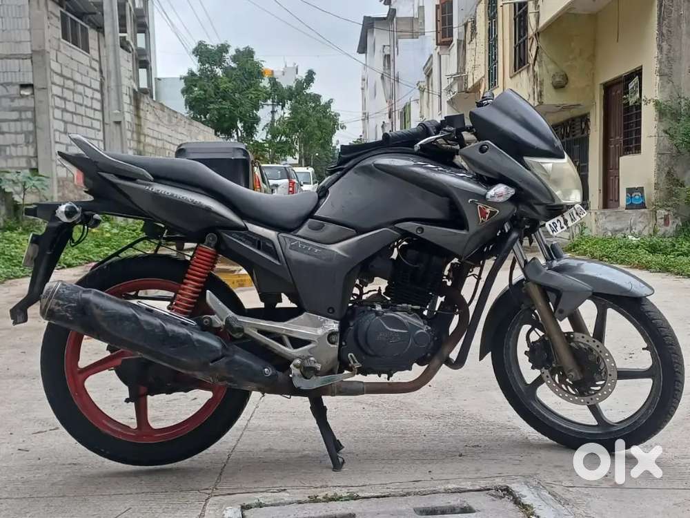Honda Hunk 2012 model very well maintained less driven sealed tyres