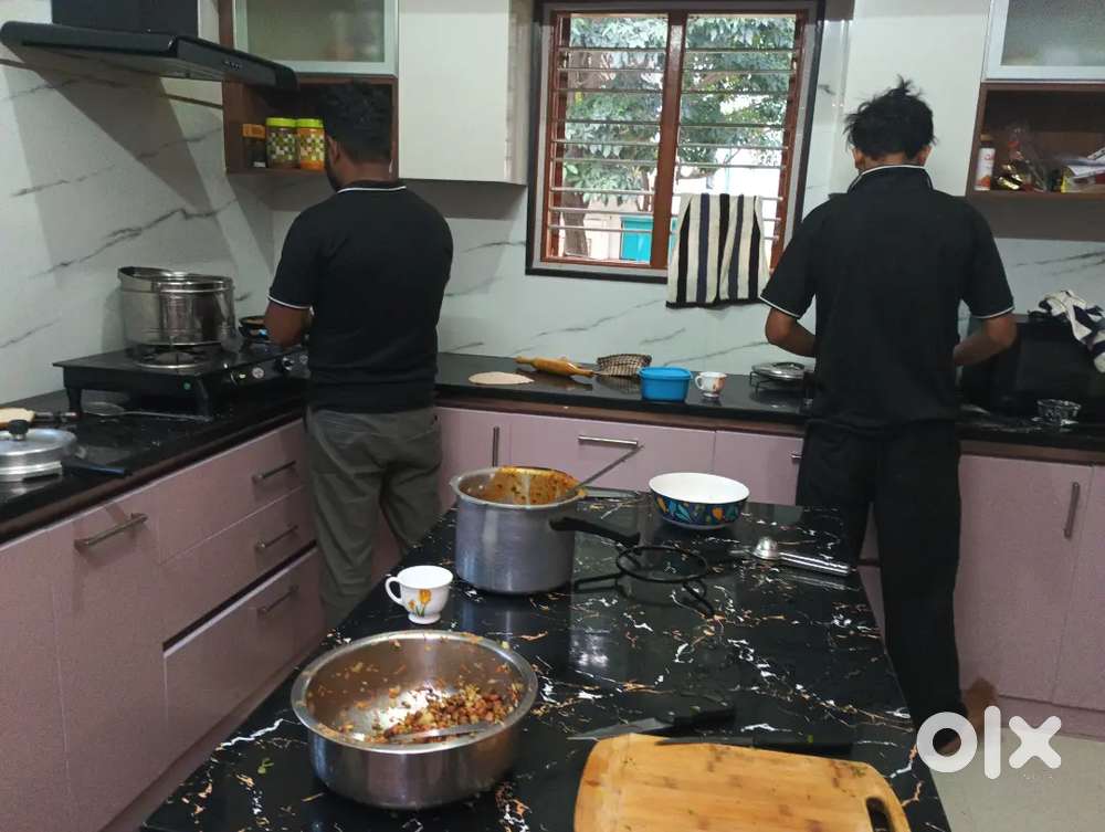 Urgent needed a cook