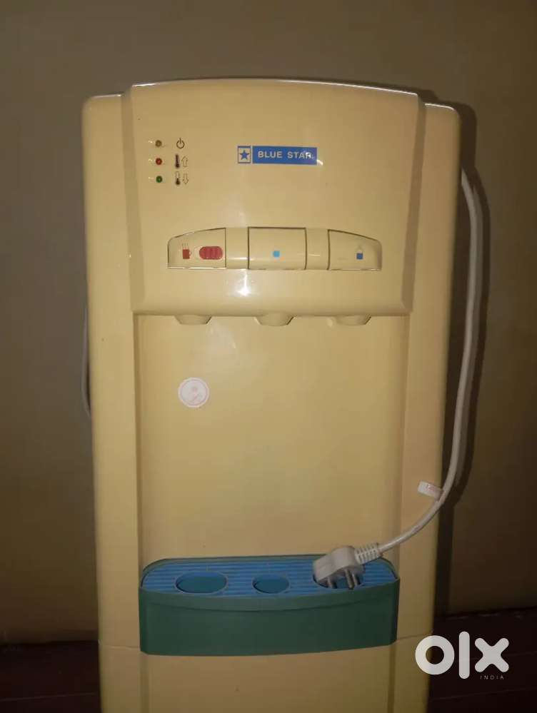 Blue star, hot & cold water dispenser