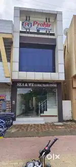Saperated Showroom