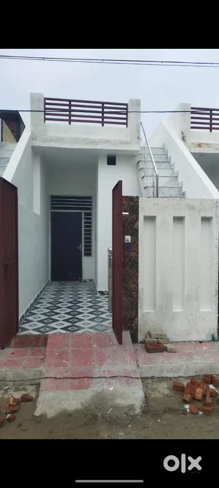 2 Marla house for sale