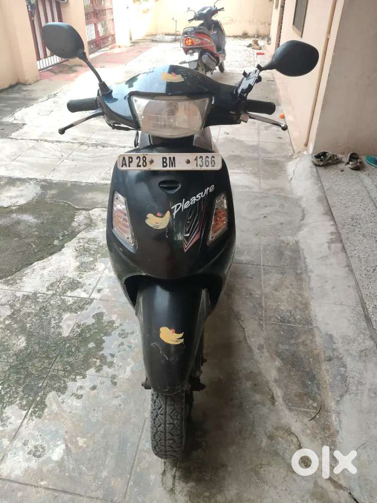 Good condition  daily 10 km running use