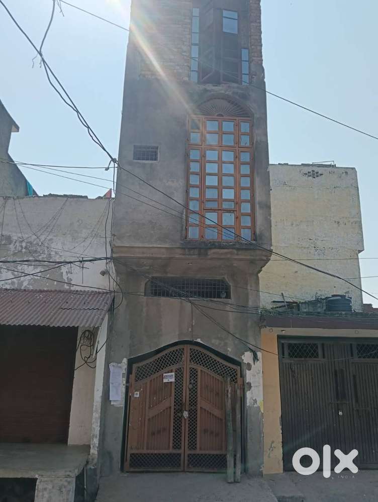 P-HDB FINANCE SERVICES AUCTION PROPERTY