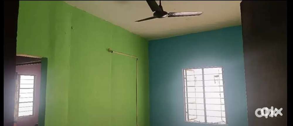 1 BHK House - 500 mtrs away from Marathahalli Bus stand