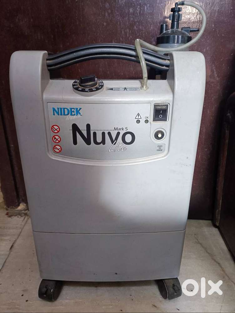 Oxygen Concentrator Nidek at ₹20000