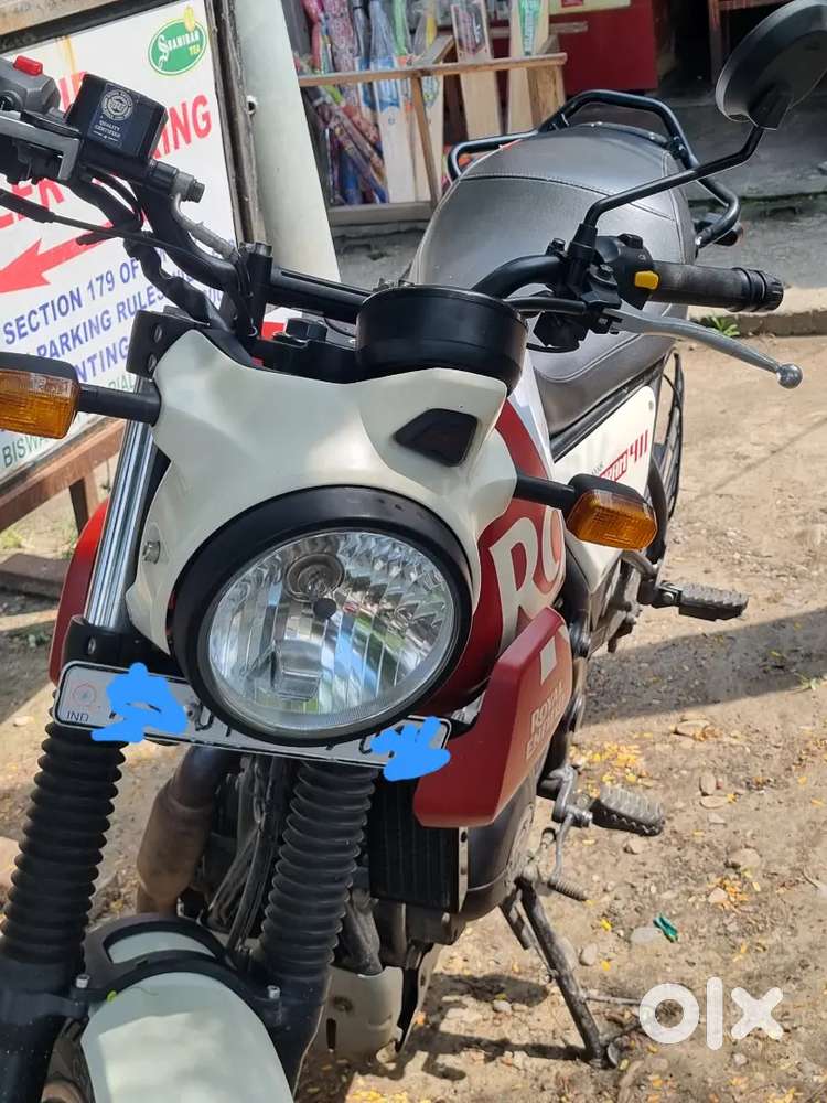 Royal enfield scram