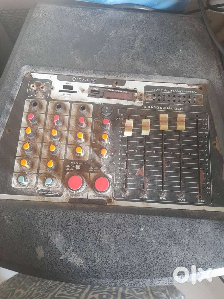 Tru vision speaker with dj panel