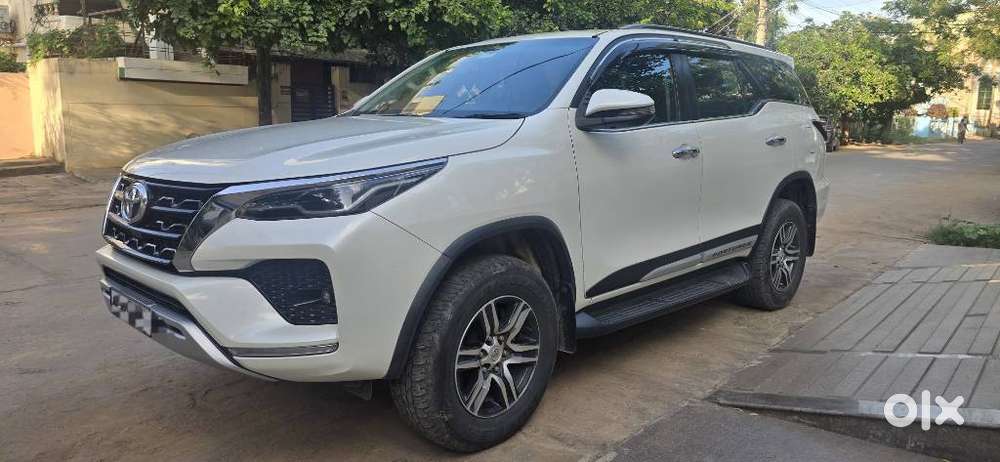 Toyota Fortuner 4X2 MT 2.8 Diesel, 2021, Diesel