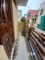 2 BHK Flat for Rent – Dwarka Morh
 Location: Near Devi Dental Hospital