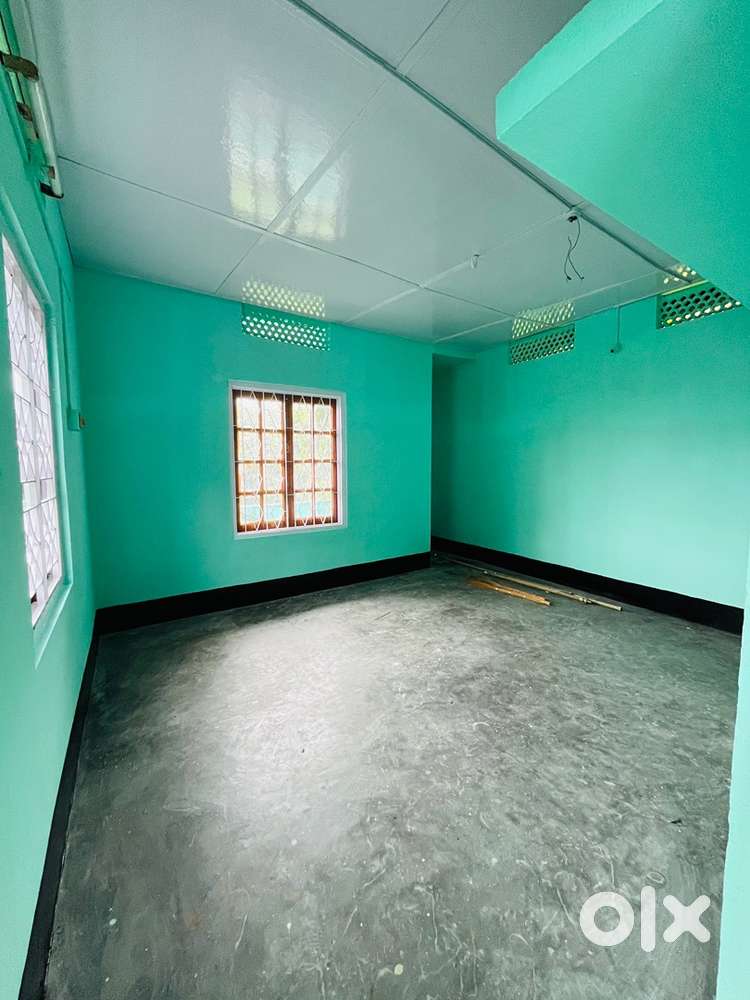 I want to rent my apartment for bachelor boy and girl and small  famly