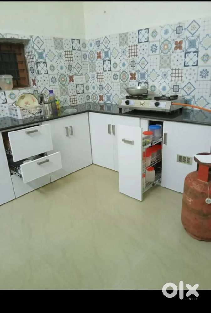 അലുമിനിയം വർക്ക്‌ കൾ ചെയ്തു കൊടുക്കുന്നു. മിതമായ നിരക്കിൽ