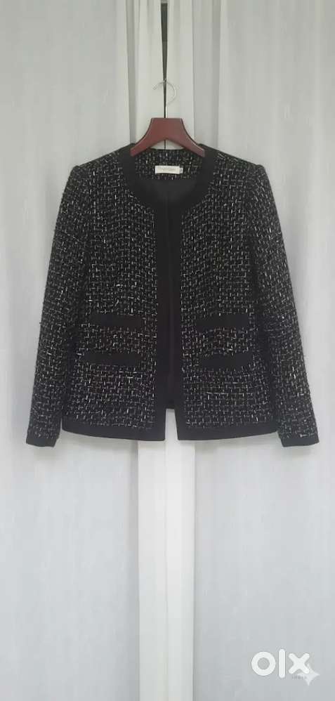 Woman korean tweed coat - stylish and warm
