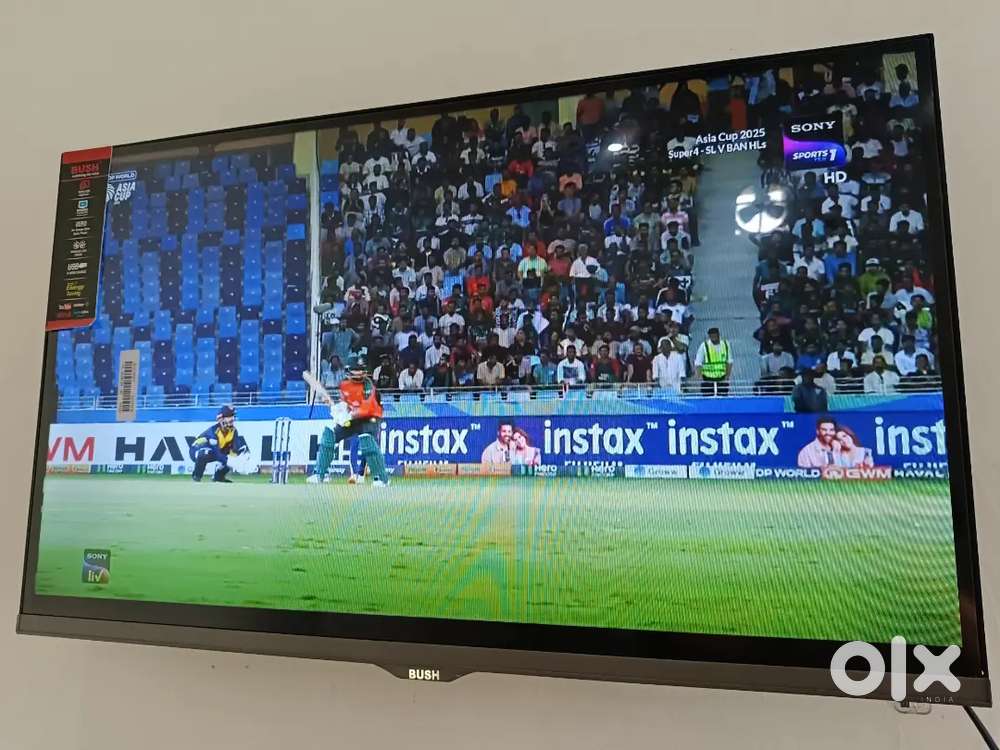 Bush Full samart LED TV 1 साल वारंटी है