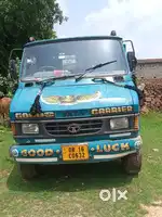 TATA 709 2004 MODEL