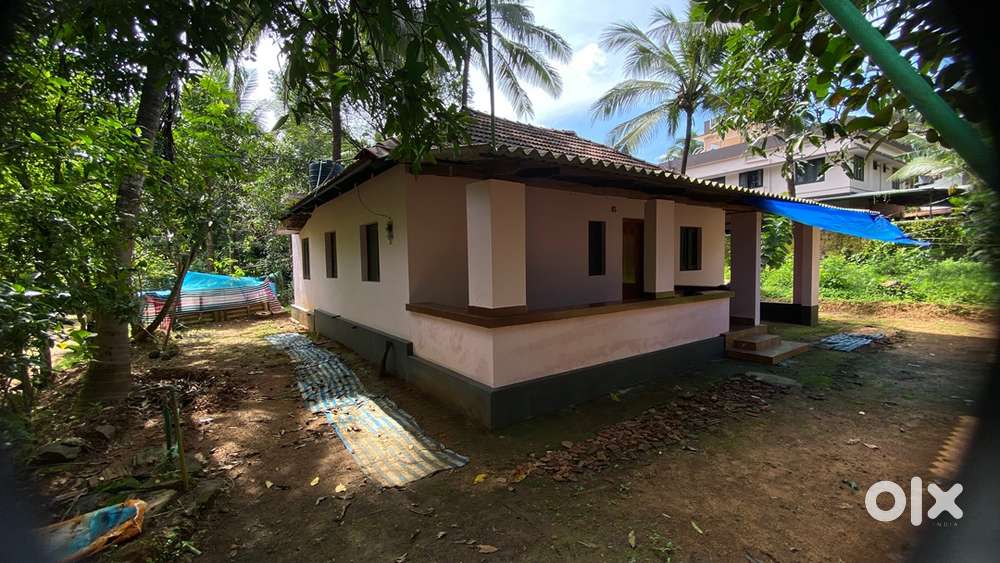Elakkara House