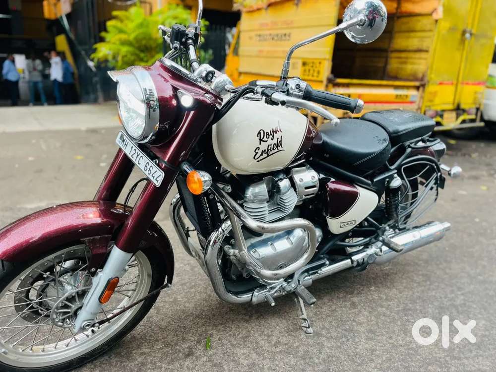 CLASSIC 650 ONLY 421 KMS RUN