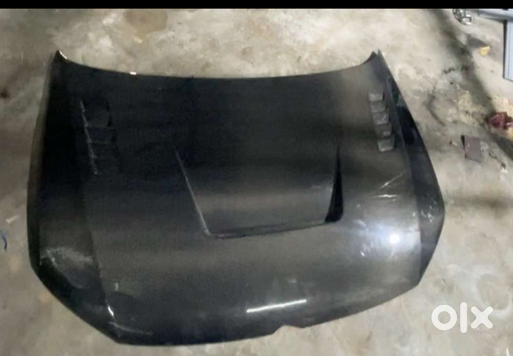 Polo Carbon Fibre Hood