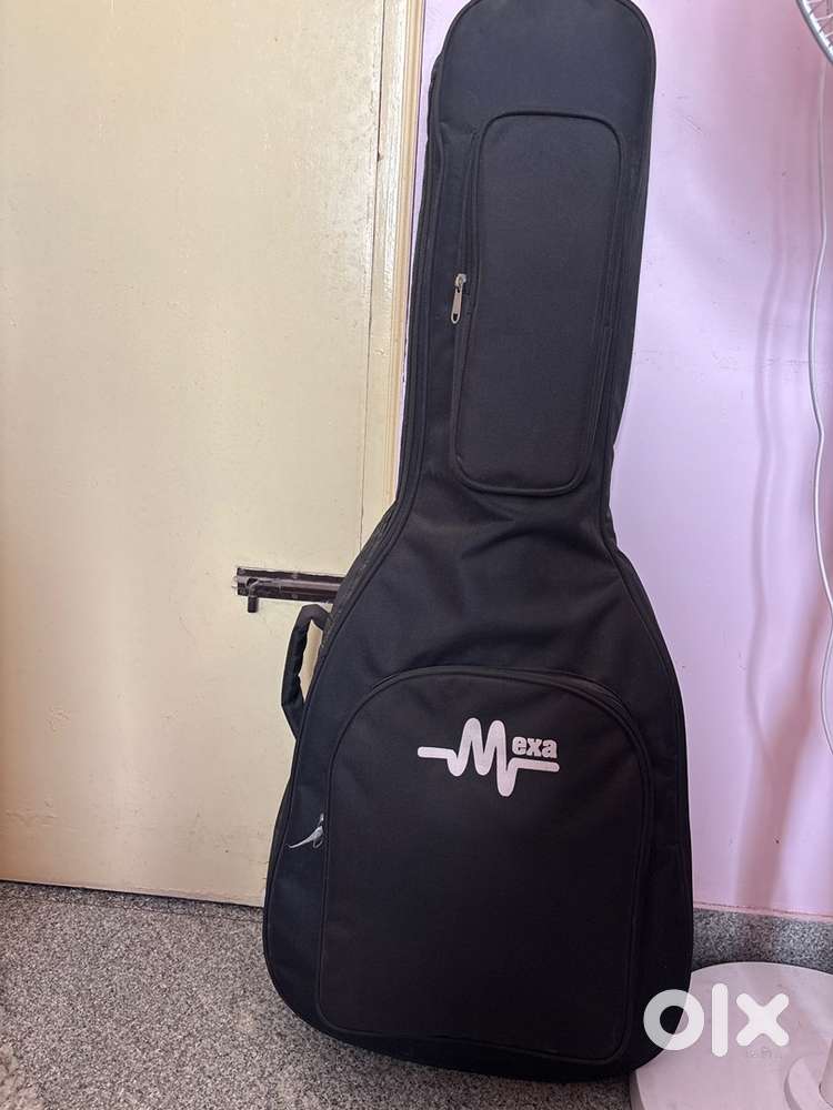 Yamaha guitar