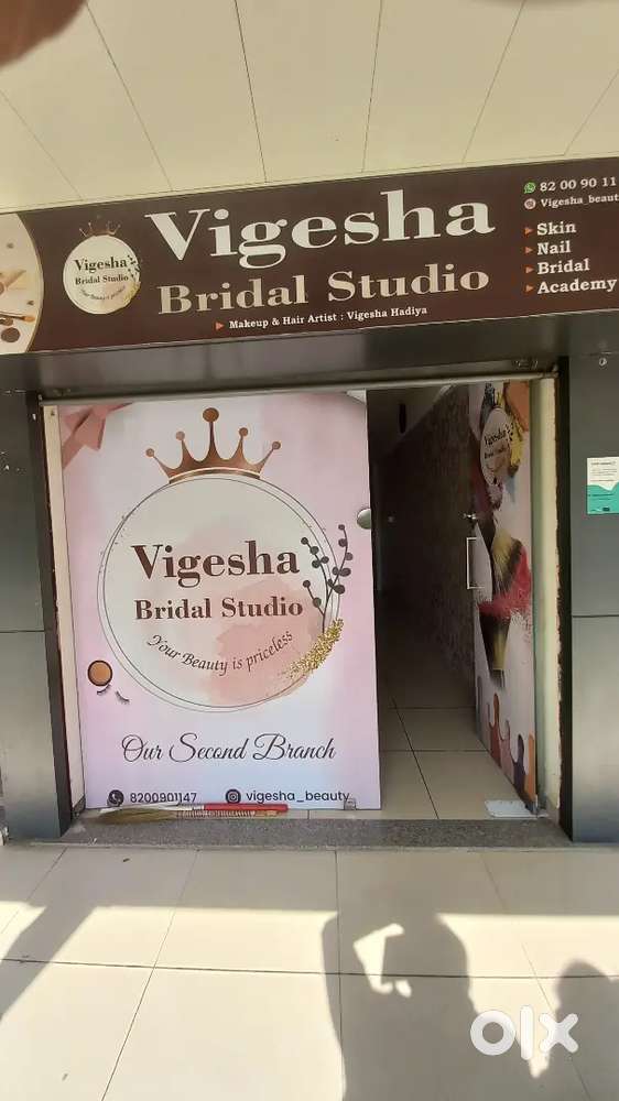 Shop for rent savan signet raiya main road