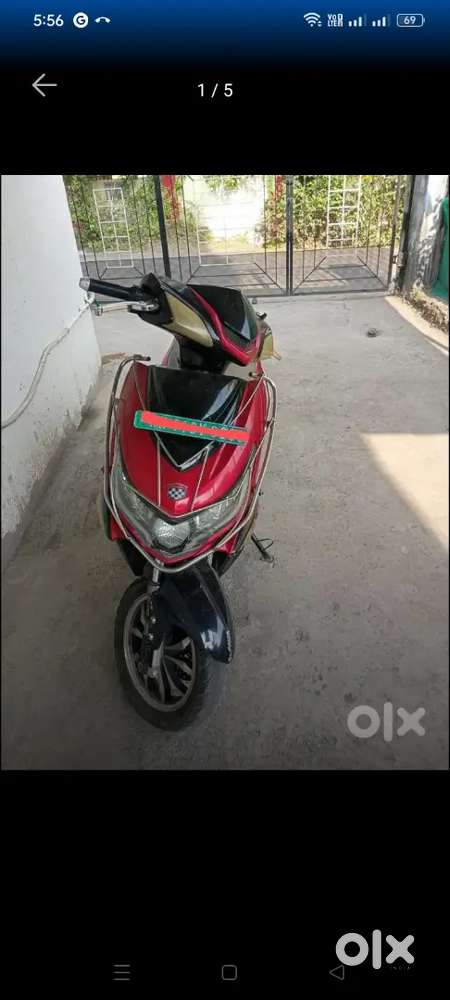 Okinawa i praise Electric Scooty in good condition