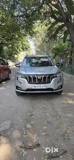 Mahindra XUV700 2022 Petrol Well Maintained
