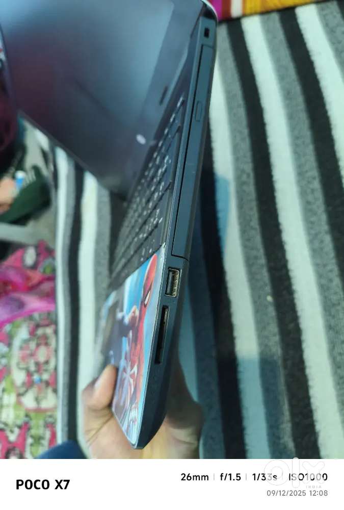 HP Laptop 15-da2025nx