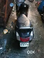 Gadi abhi pura service hai ek bhi kaam nhi hai bike pe or urgent