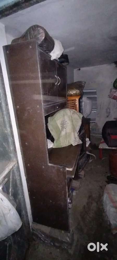 Computer Table Urgent Sale