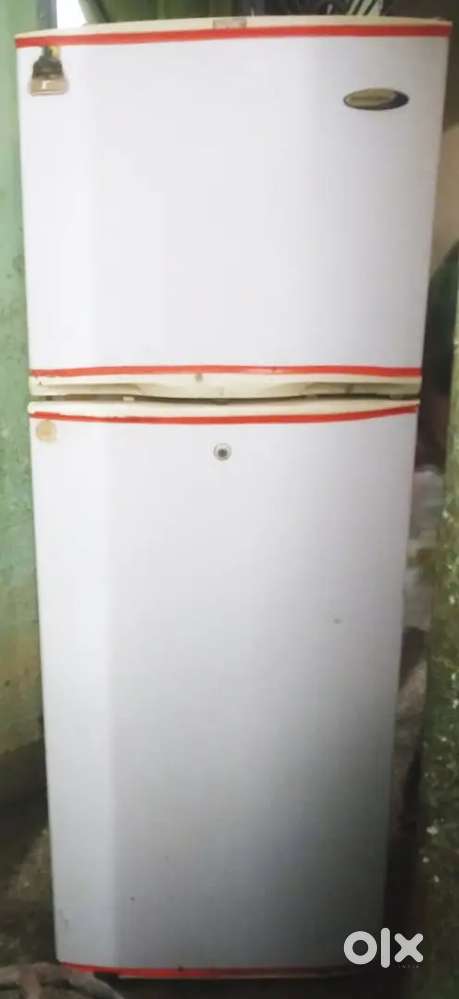 Reliable KELVINATOR double door Fridge