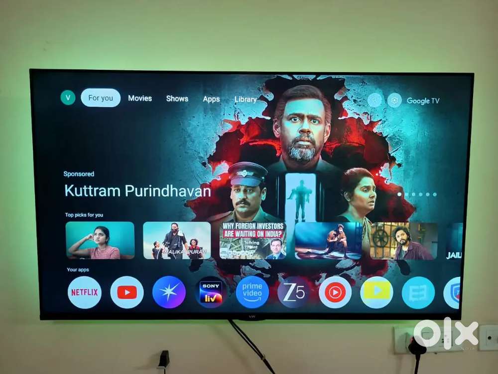 55 inch QLED TV - mint condition 3 months old only