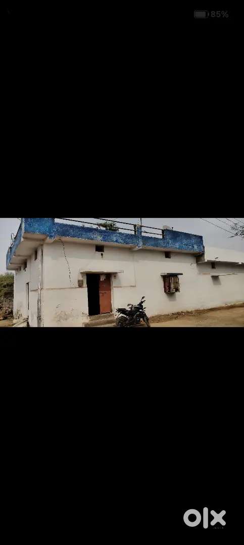 Ghar Bechna hai