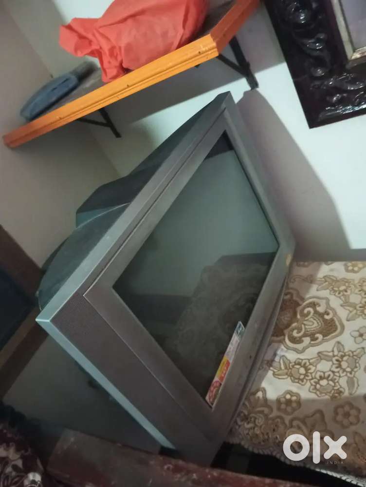 LG TV for sale