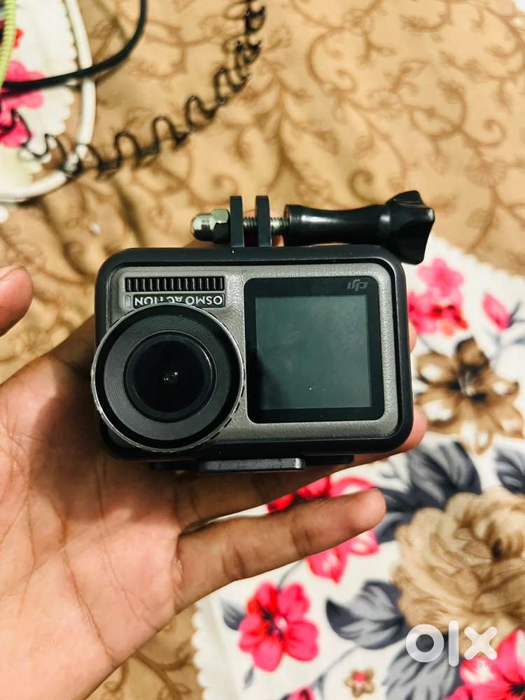 DGi action camera