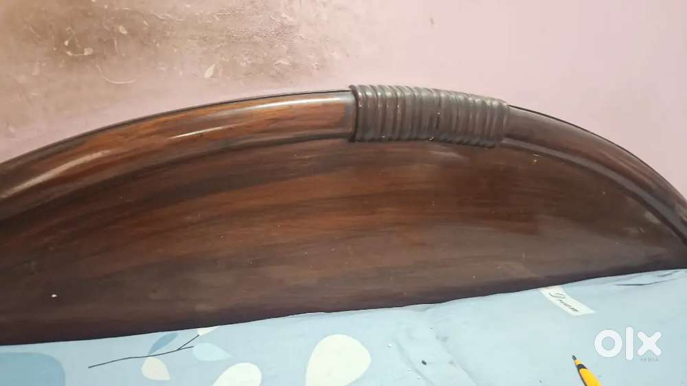 Double Bed for sale in Excellent condition box ved
