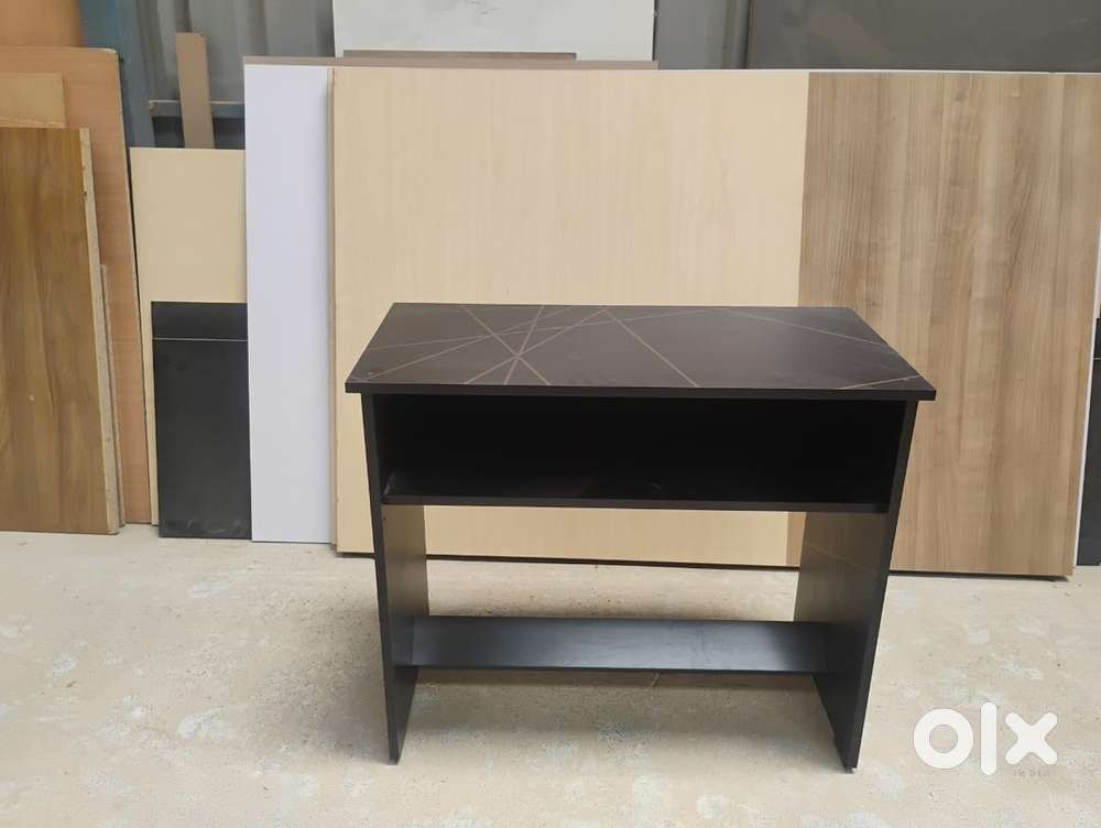 Laptop tables