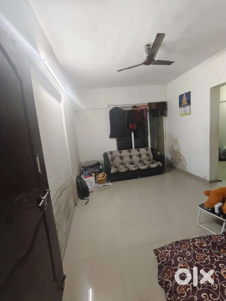 2 bhk resale flat