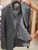 Blazer n sherwani or coat pent...6 piece hai.