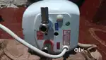 Crompton geezer 3L and 3000w 1.5 years in good condition