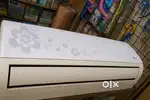 Lloyd 1.5 ton split AC