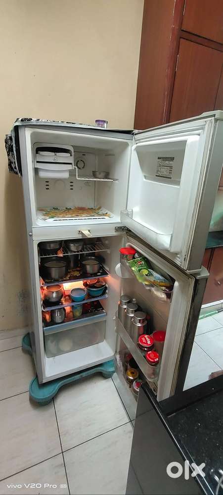 LG REFRIGERATOR