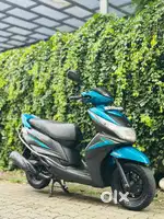 YAMAHA RAY Z
