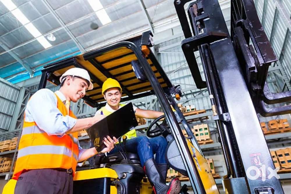 HIRING ENERGETIC EMPLOYEES FOR WAREHOUSE WORK