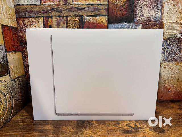 Macbook Air M4 256gb 16gb RAM Non-active