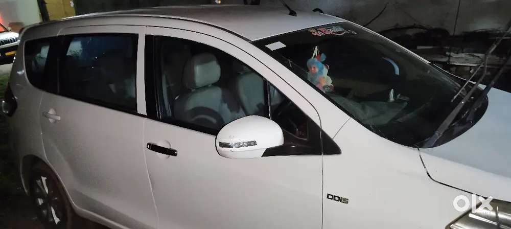 Maruti Suzuki Ertiga 2015 Diesel 275000 Km Driven