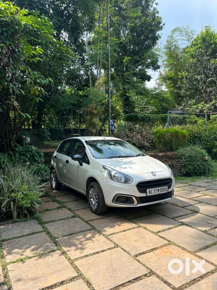 Fiat Punto EVO 2015 Diesel Well Maintained