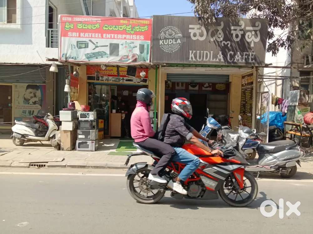 160 sft Shop in Main Rd Doddakannalli, b/w AET Junction & Gear School