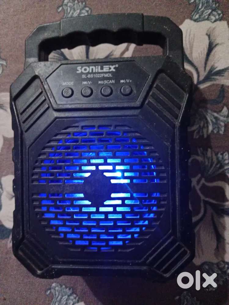 Music system good condition hai only 300